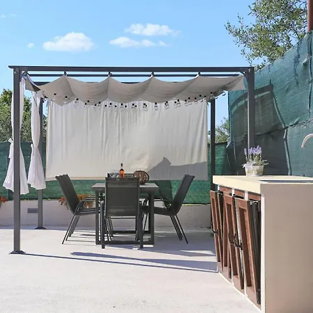 Alt - Adriatic Luxury Villa Debeljak