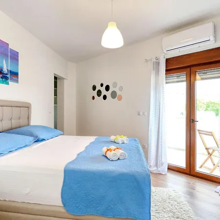 Alt - Adriatic Luxury *