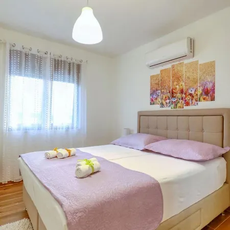 ヴィラ Alt By Adriaticluxuryvillas Debeljak