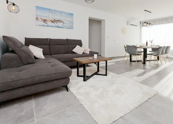 Alt By Adriaticluxuryvillas * Debeljak